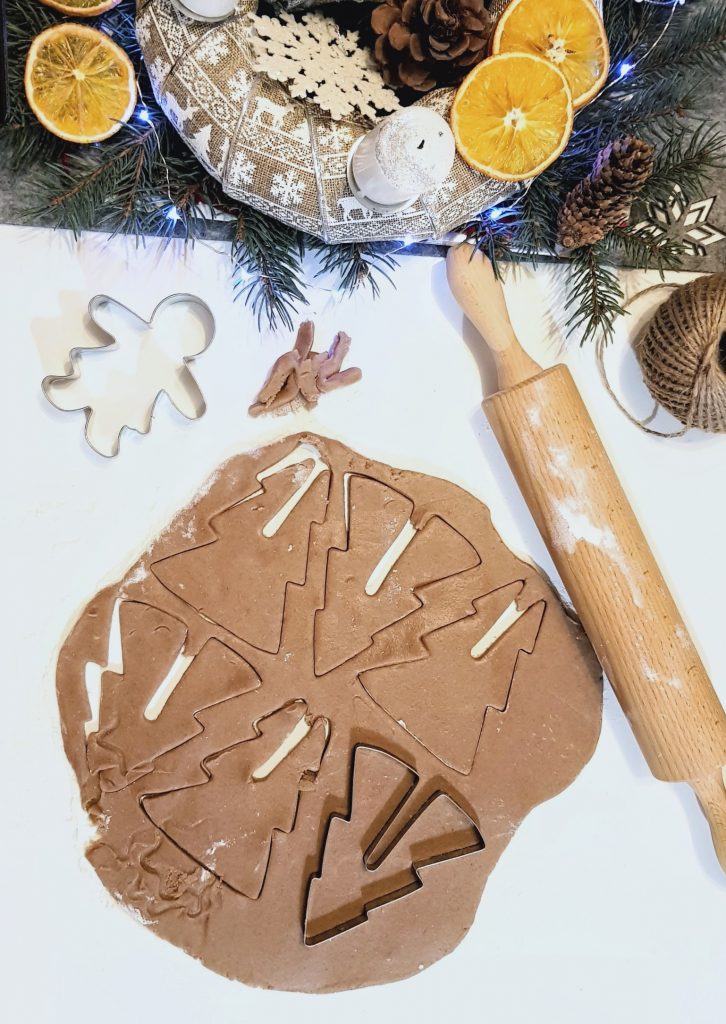 Priprema keksa za Božić