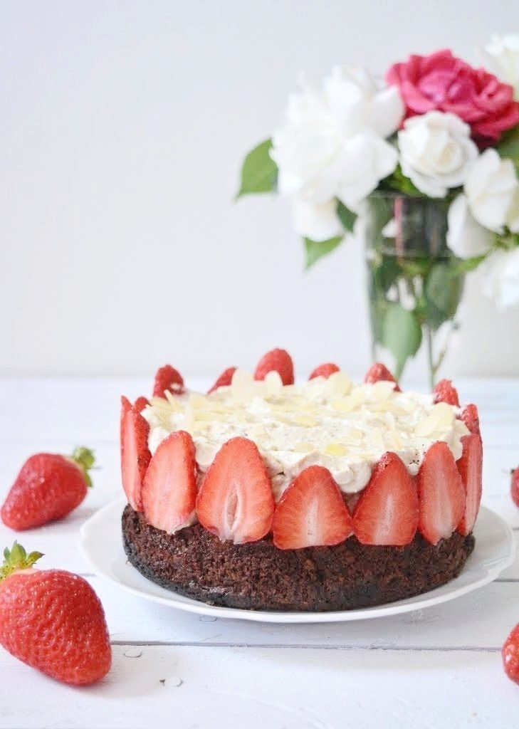 Torta od jagoda i sira