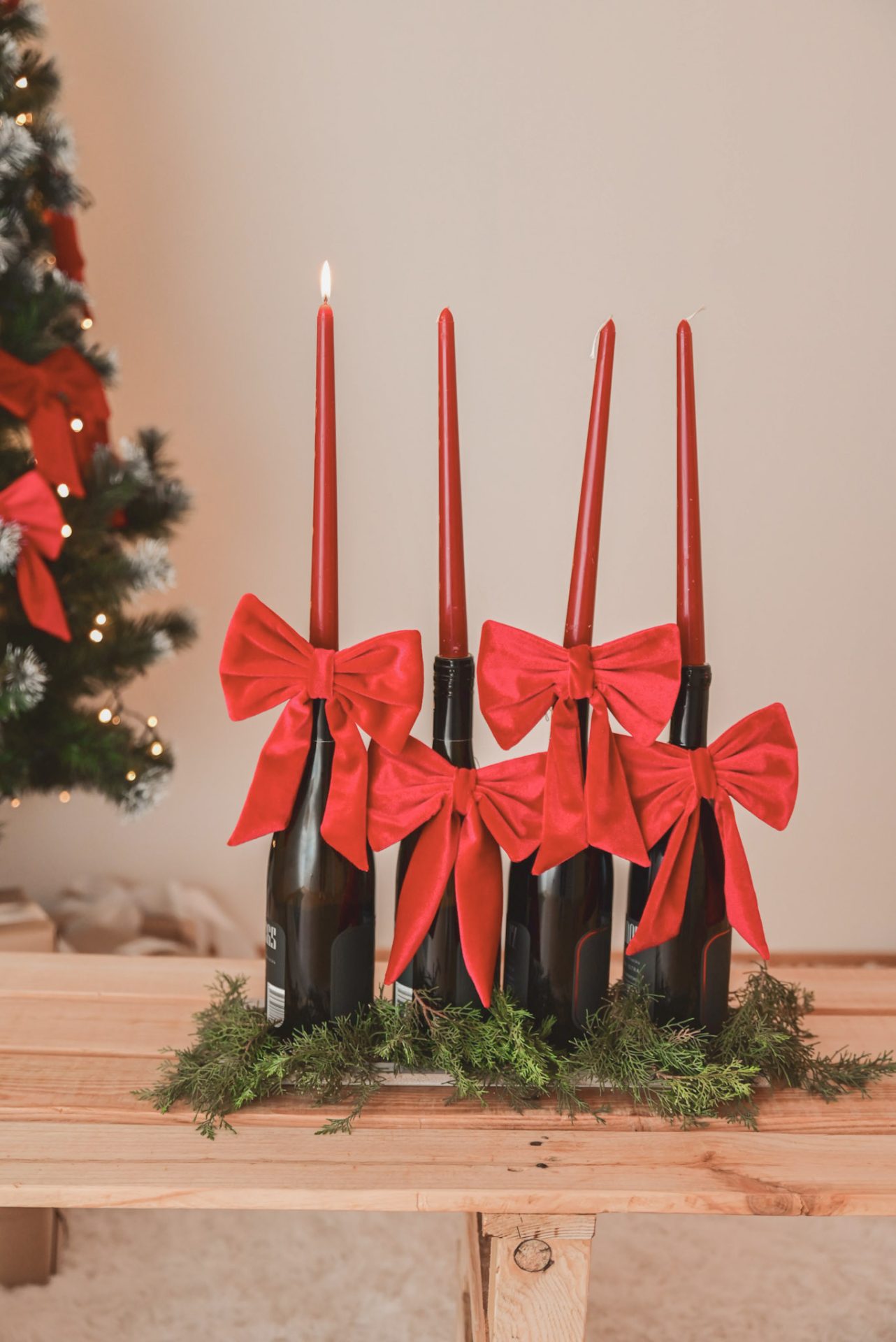 vinski adventski kalendar vijenac s mašnama